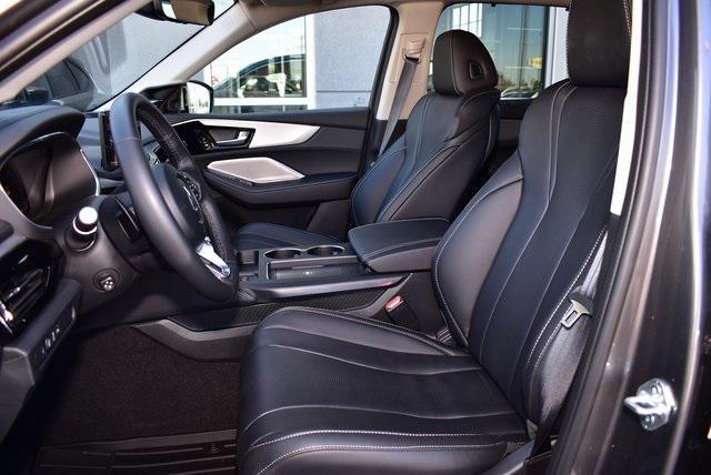 used 2025 Acura MDX car, priced at $56,980