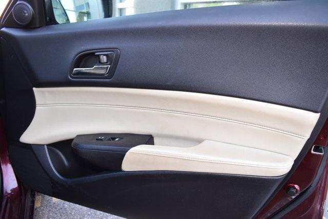 used 2014 Acura ILX car, priced at $15,980