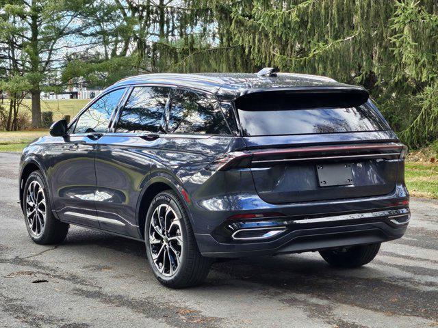 new 2024 Lincoln Nautilus car, priced at $59,900