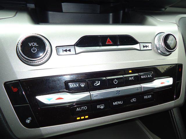 used 2022 Ford Explorer car, priced at $29,900