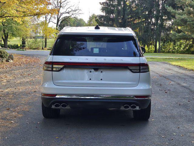 new 2025 Lincoln Aviator car, priced at $76,805