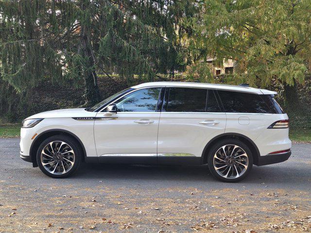 new 2025 Lincoln Aviator car, priced at $76,805