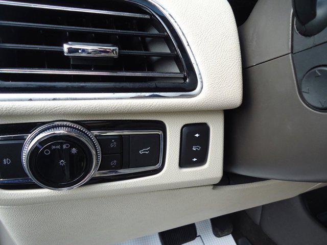 used 2021 Lincoln Navigator car, priced at $55,900