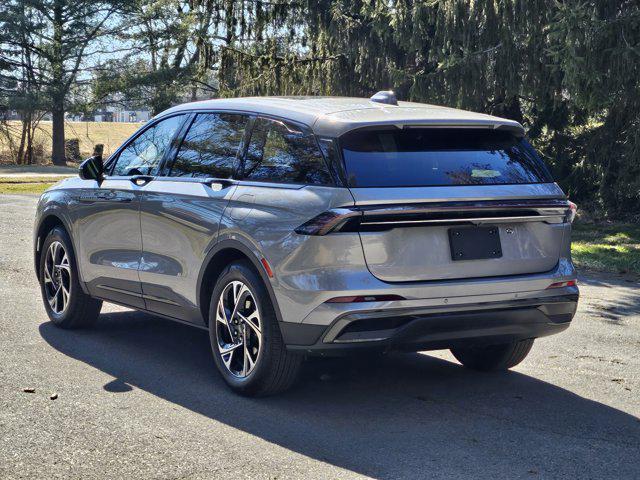 new 2025 Lincoln Nautilus car, priced at $56,628