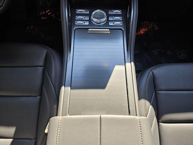 new 2025 Lincoln Nautilus car, priced at $56,628