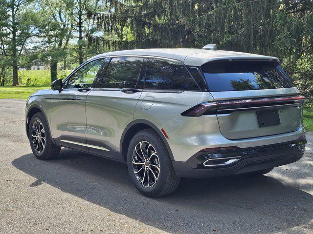 new 2025 Lincoln Nautilus car, priced at $55,655
