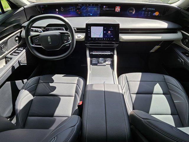 new 2025 Lincoln Nautilus car, priced at $55,655
