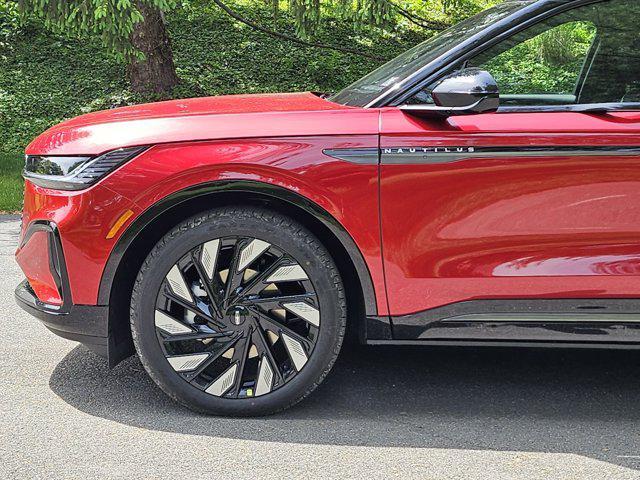 new 2025 Lincoln Nautilus car, priced at $62,401