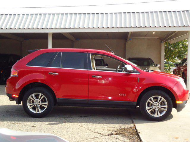 used 2010 Lincoln MKX car, priced at $5,900