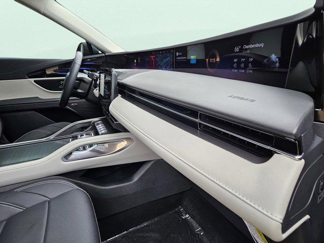 new 2025 Lincoln Nautilus car, priced at $60,520