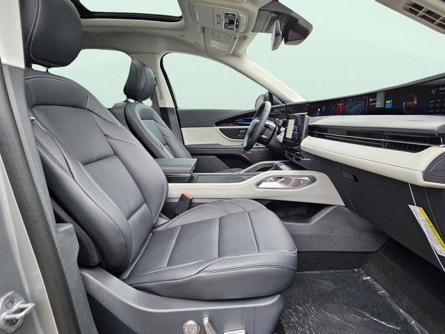 new 2025 Lincoln Nautilus car, priced at $60,520