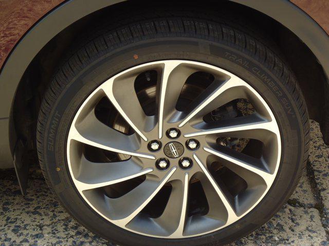 used 2021 Lincoln Nautilus car, priced at $35,900