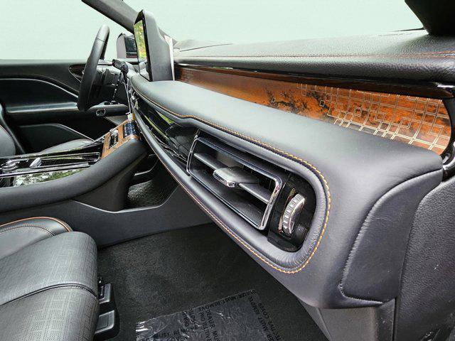 new 2025 Lincoln Aviator car, priced at $92,020
