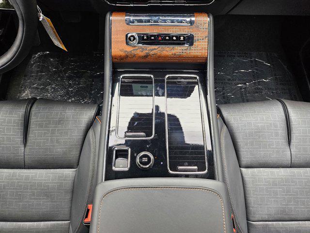 new 2025 Lincoln Aviator car, priced at $92,020
