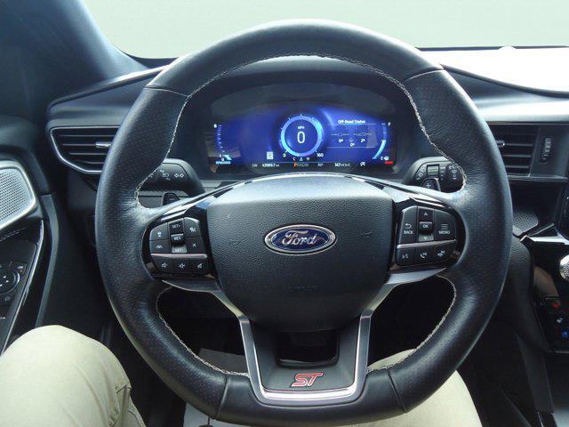 used 2022 Ford Explorer car, priced at $39,900