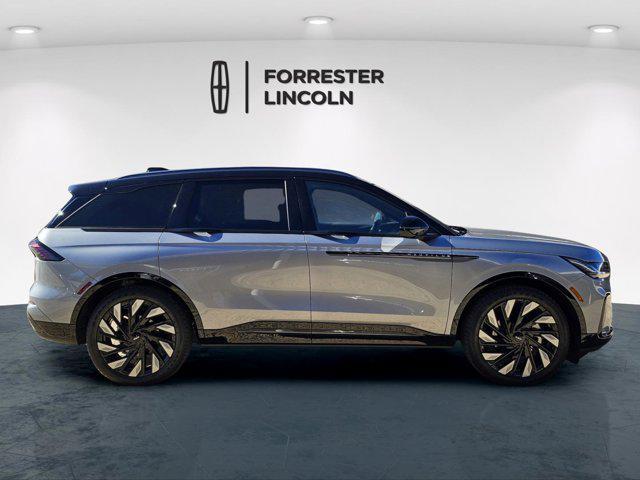 new 2025 Lincoln Nautilus car, priced at $65,500