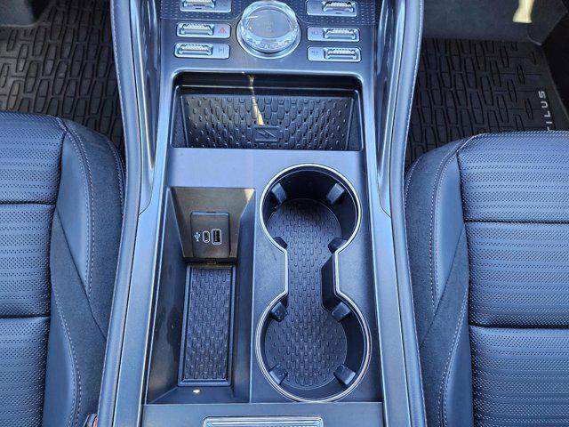 new 2025 Lincoln Nautilus car, priced at $65,500