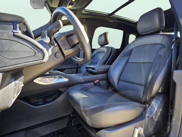 new 2025 Lincoln Nautilus car, priced at $65,500