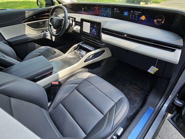 new 2025 Lincoln Nautilus car, priced at $56,392