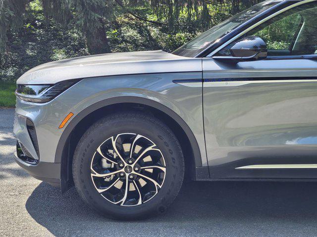 new 2025 Lincoln Nautilus car, priced at $56,392