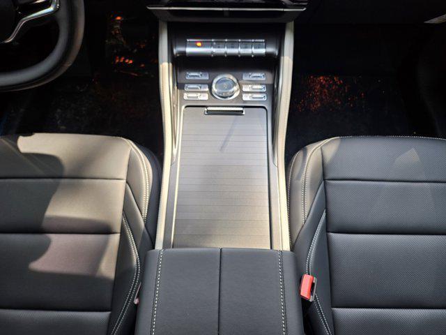new 2025 Lincoln Nautilus car, priced at $56,392