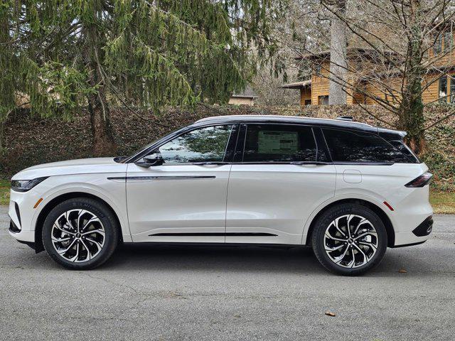 new 2025 Lincoln Nautilus car, priced at $62,900