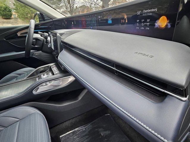 new 2025 Lincoln Nautilus car, priced at $62,900