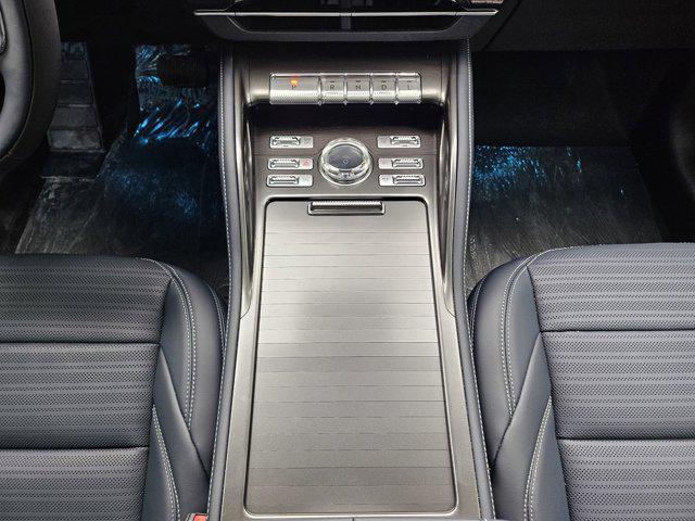 new 2025 Lincoln Nautilus car, priced at $62,900