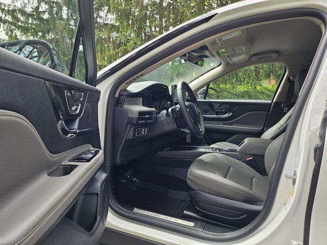 new 2025 Lincoln Corsair car, priced at $44,009
