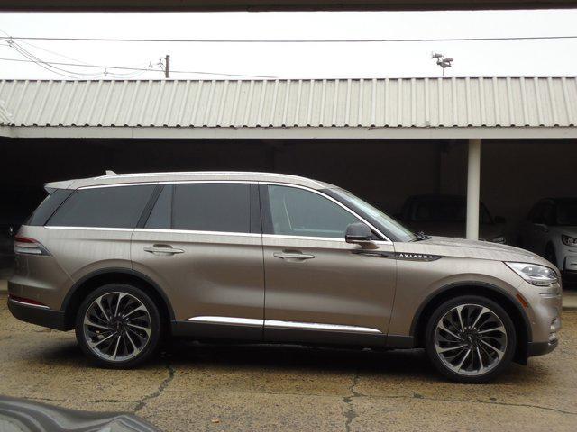 used 2020 Lincoln Aviator car, priced at $29,900