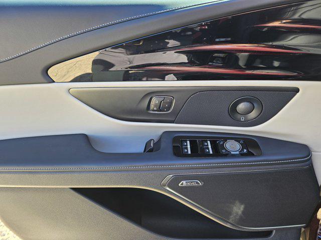 new 2025 Lincoln Nautilus car, priced at $62,020