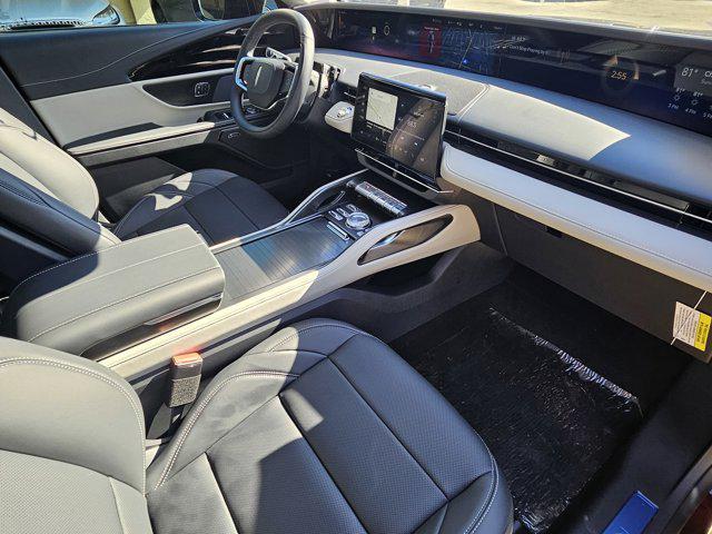 new 2025 Lincoln Nautilus car, priced at $62,020