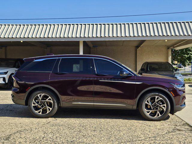 new 2025 Lincoln Nautilus car, priced at $62,020
