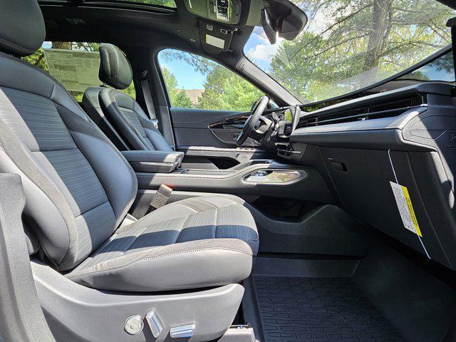 new 2025 Lincoln Nautilus car, priced at $65,600
