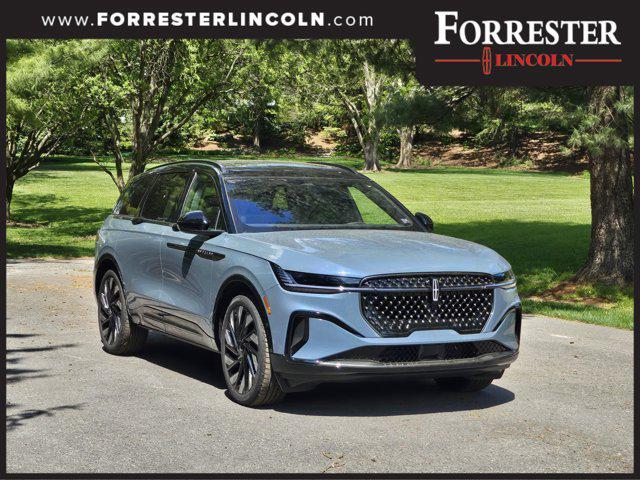 new 2025 Lincoln Nautilus car, priced at $65,600