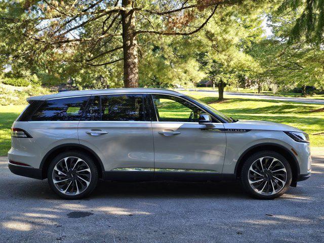 new 2025 Lincoln Aviator car, priced at $76,805