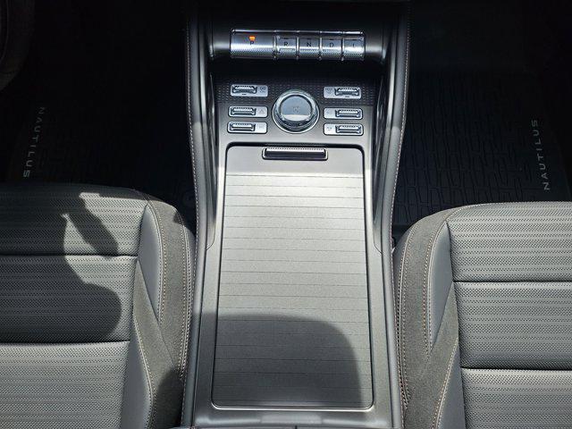 new 2025 Lincoln Nautilus car, priced at $62,401