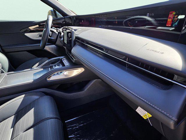 new 2025 Lincoln Nautilus car, priced at $70,000