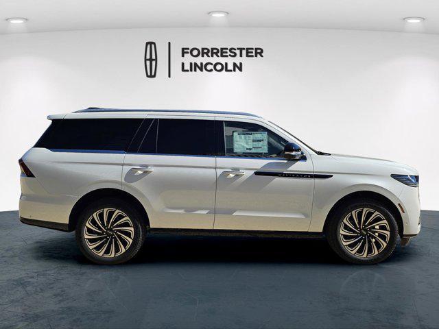 new 2025 Lincoln Navigator car, priced at $120,585