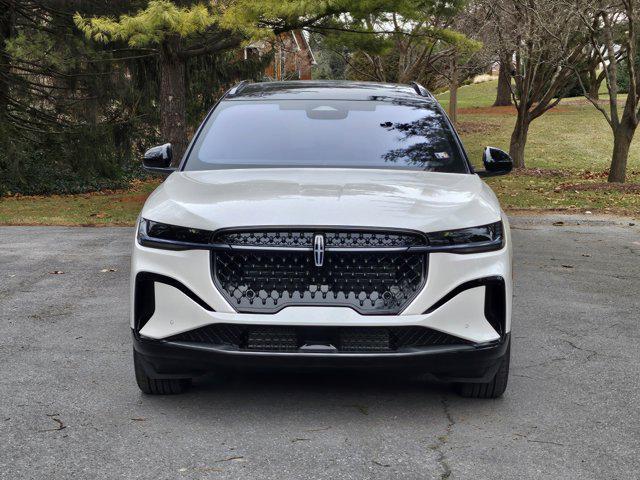 new 2025 Lincoln Nautilus car, priced at $63,800
