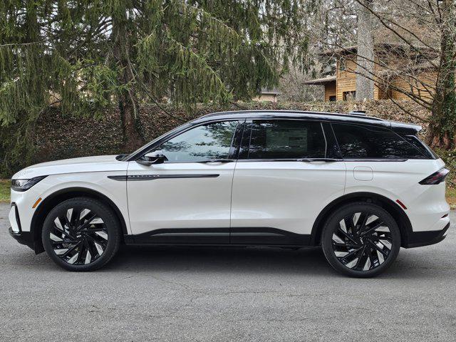 new 2025 Lincoln Nautilus car, priced at $63,800