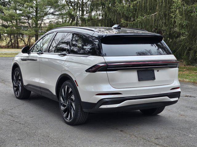 new 2025 Lincoln Nautilus car, priced at $63,800