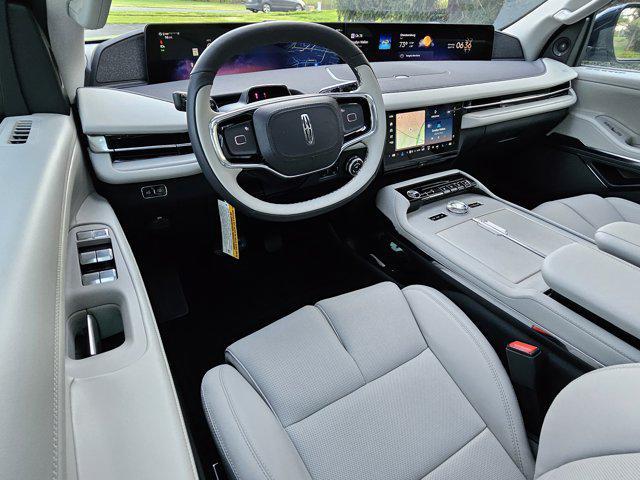 new 2025 Lincoln Navigator car, priced at $108,540