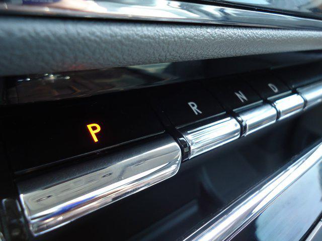 used 2020 Lincoln Navigator car, priced at $48,900