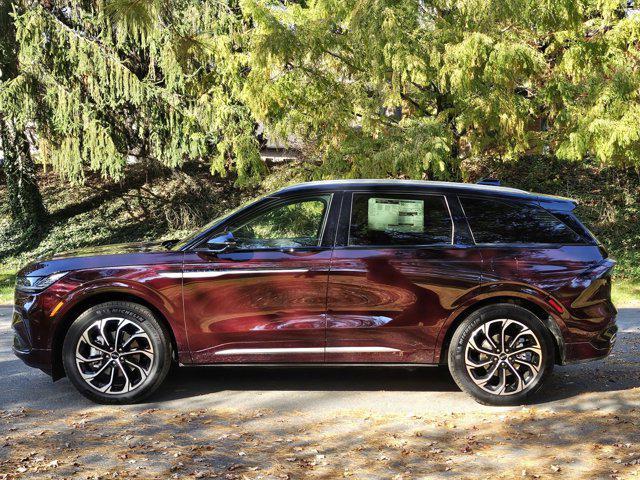 new 2024 Lincoln Nautilus car, priced at $61,300