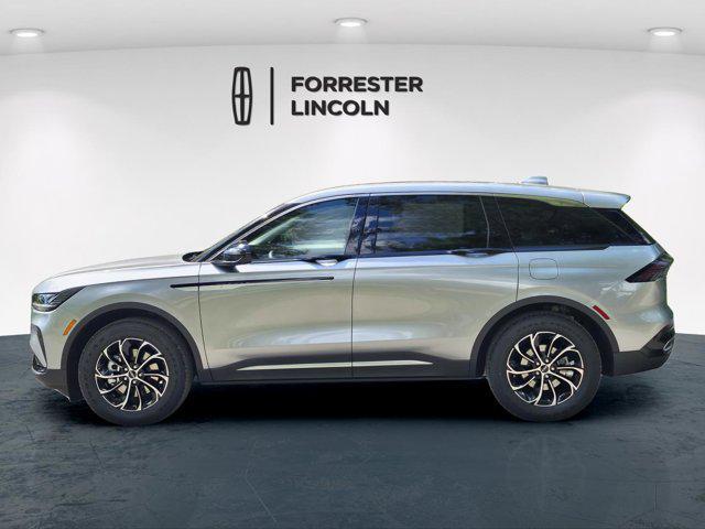 new 2025 Lincoln Nautilus car, priced at $58,500