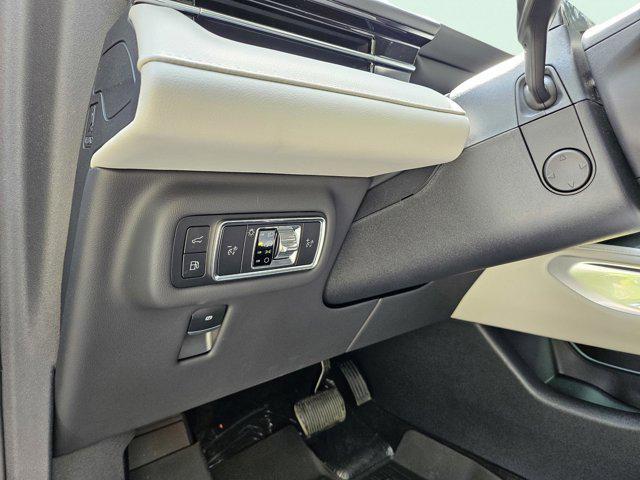 new 2025 Lincoln Nautilus car, priced at $58,500