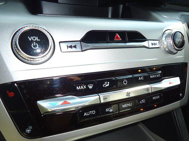 used 2022 Ford Explorer car, priced at $31,900