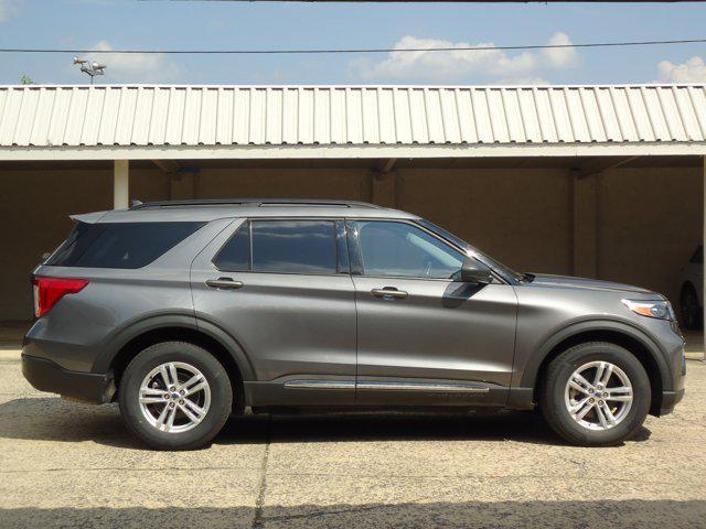 used 2022 Ford Explorer car, priced at $31,900