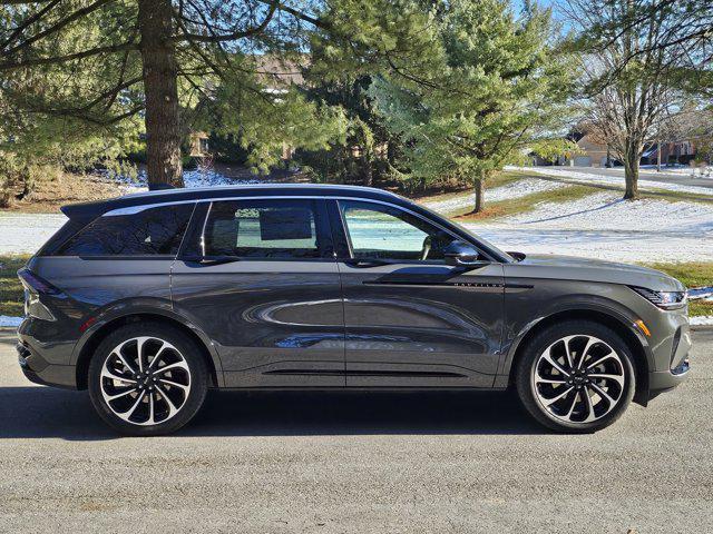 new 2025 Lincoln Nautilus car, priced at $79,040